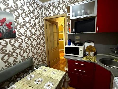 квартира за адресою Космічна вул., 120