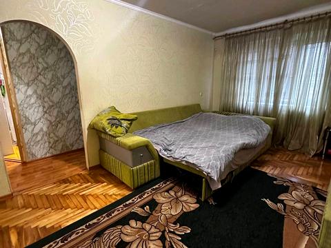 квартира за адресою Космічна вул., 120