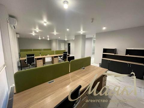 комерційна за адресою Джона Маккейна вул. (Івана Кудрі), 3-А