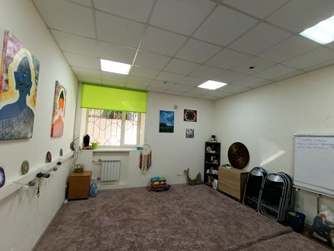 комерційна за адресою Голосіївський просп. (40-річчя Жовтня), 88