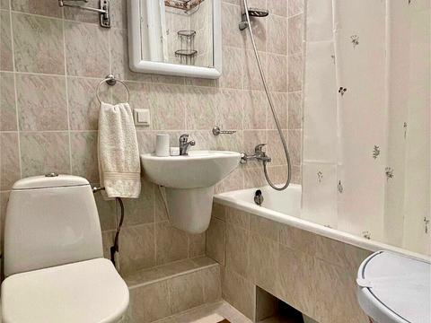 квартира за адресою Олекси Тихого вул. (Виборзька), 80/17