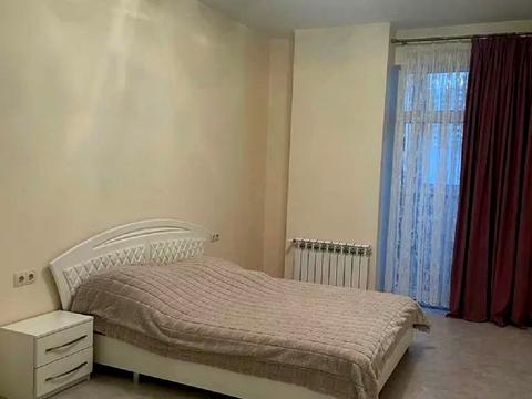 квартира за адресою Євгена Коновальця вул. (Щорса), 36-Е