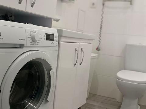 квартира за адресою Юнацька вул., 10