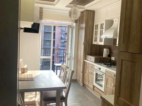 квартира по адресу Черновола просп. (700-летия Львова), 18