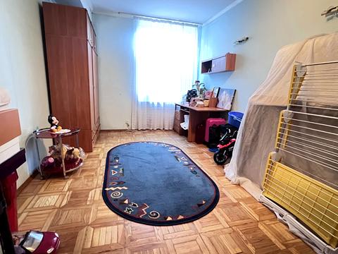 квартира по адресу Катерини Білокур ул., 6