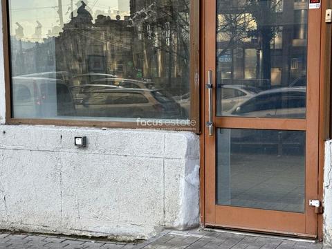 комерційна за адресою Тараса Шевченка бульв., 60