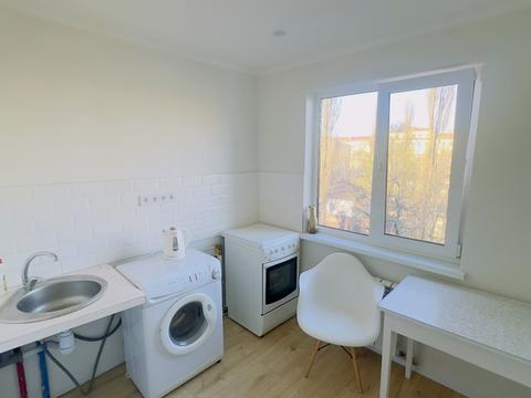 квартира за адресою Академіка Стражеска вул., 3