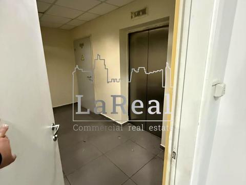 комерційна за адресою Євгена Сверстюка вул. (Марини Раскової), 2А