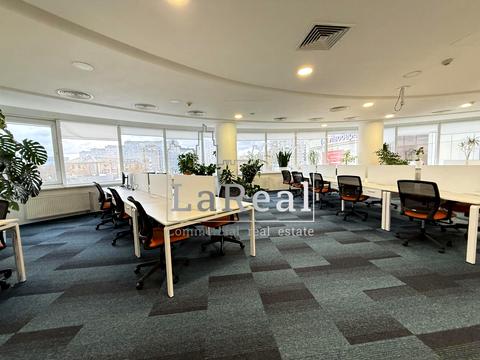 комерційна за адресою Євгена Сверстюка вул. (Марини Раскової), 2А