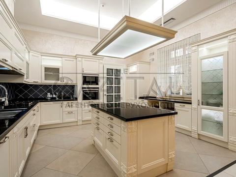 будинок за адресою Соснова вул.