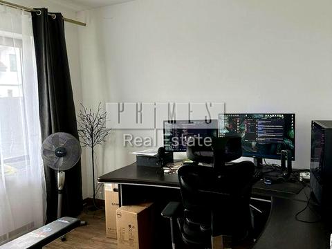 будинок за адресою центральна