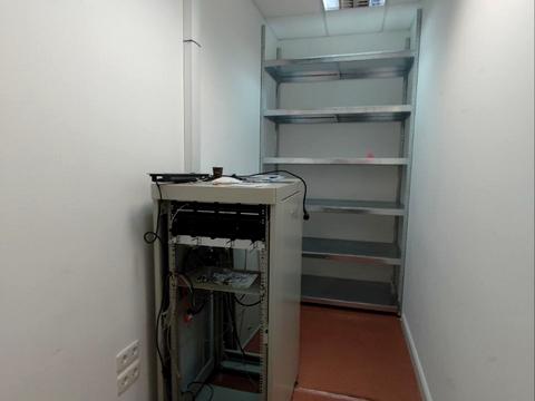 комерційна за адресою Богдана Хмельницького вул., 50