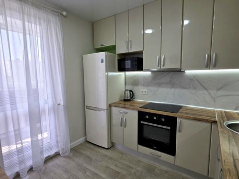 квартира за адресою Льва Ландау просп. (50-річчя СРСР), 52-Л