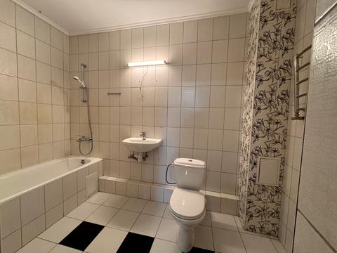 квартира за адресою Срібнокільська вул., 2-А