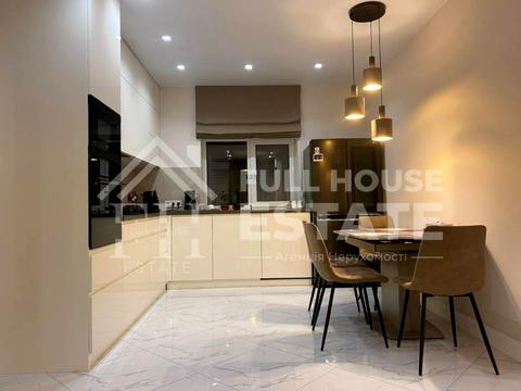 будинок за адресою Орлика вул., 7