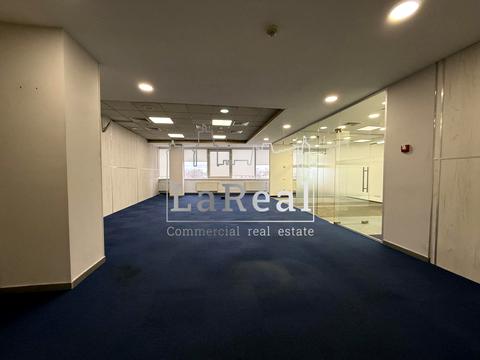 комерційна за адресою Євгена Сверстюка вул. (Марини Раскової), 2А