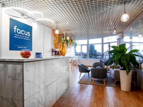 комерційна за адресою Саксаганського вул., 121