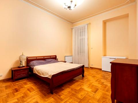 квартира по адресу Героев Майдана ул. (Гвардейская), 8