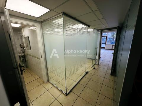 комерційна за адресою Тараса Шевченка бульв., 58