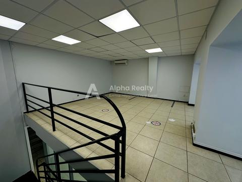 комерційна за адресою Тараса Шевченка бульв., 58