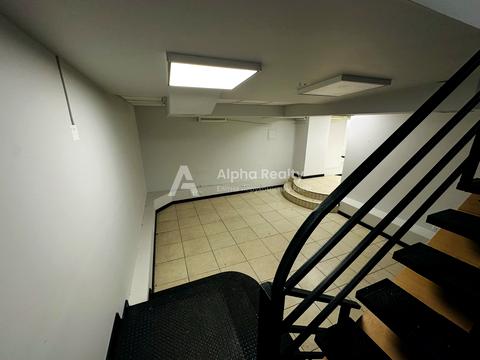 комерційна за адресою Тараса Шевченка бульв., 58