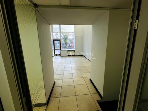 комерційна за адресою Тараса Шевченка бульв., 58