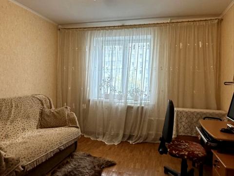 квартира за адресою Довженка вул., 1