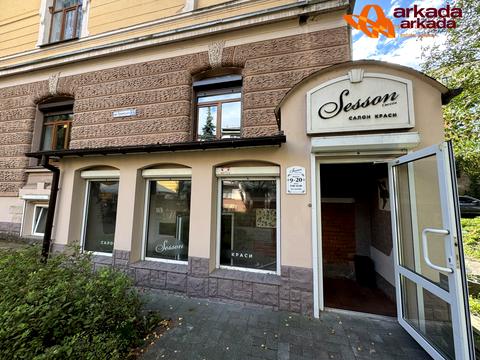 комерційна за адресою Михайла Грушевського вул., 1