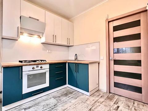 квартира за адресою Райдужна вул., 7