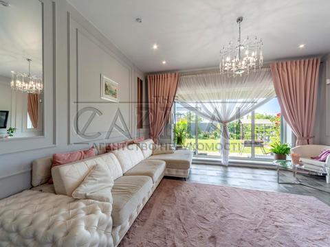 дом по адресу Осіння