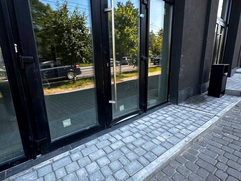 комерційна за адресою Південний бульв., 41