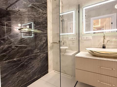 квартира по адресу Героїв Миколаєва ул., 12