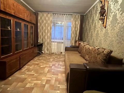 квартира за адресою Зарічанська вул., 3