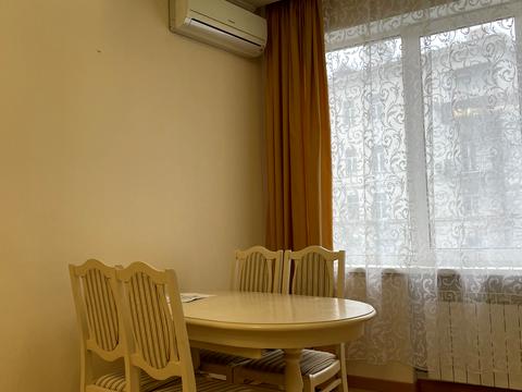 квартира за адресою Князів Острозьких вул. (Московська), 46/2