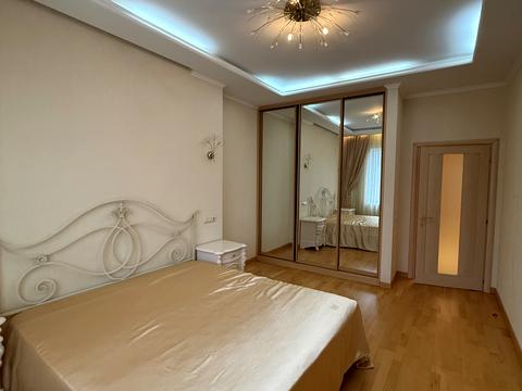 квартира за адресою Князів Острозьких вул. (Московська), 46/2