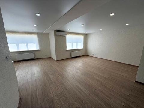 квартира за адресою Парусна вул. (Героїв Сталінграду), 1г