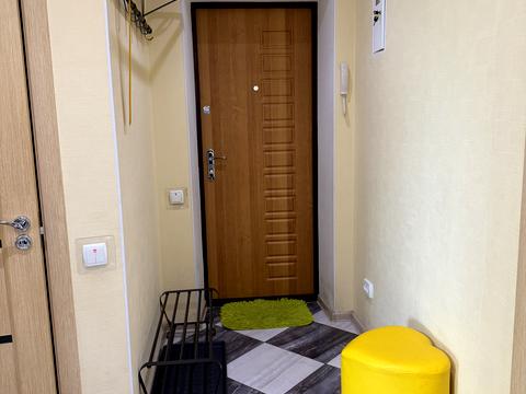 квартира за адресою Володимира Ложешнікова вул., 18