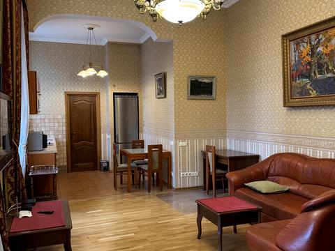 квартира за адресою Заньковецької вул., 6