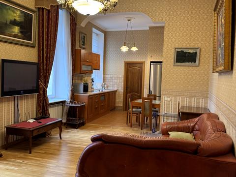 квартира за адресою Заньковецької вул., 6