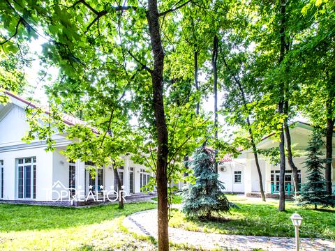 будинок за адресою Лісна