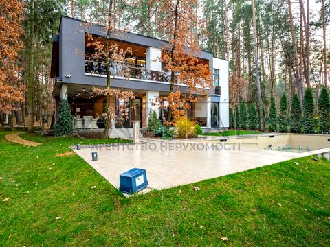 будинок за адресою Центральна