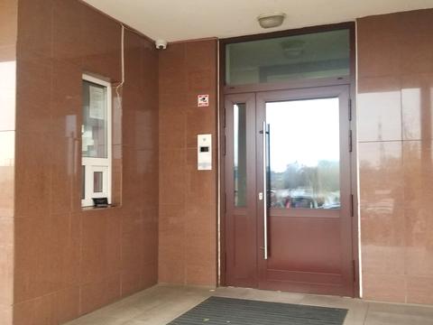 квартира по адресу Семьи Кульженков ул. (Дегтяренко Петра), 33