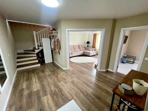 квартира за адресою Степана Дем'янчука вул., 1а