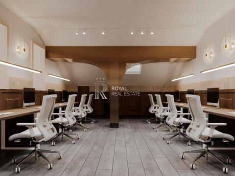 комерційна за адресою Еспланадна вул., 32-В