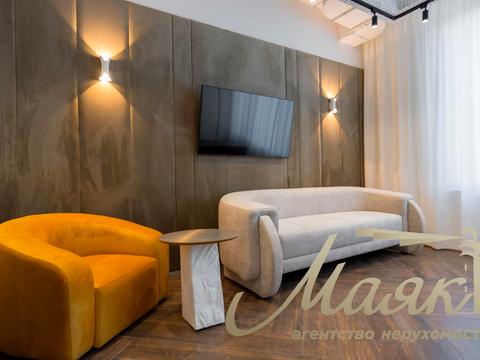 комерційна за адресою Бульварно-Кудрявська вул. (Воровського), 15