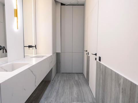 комерційна за адресою Бульварно-Кудрявська вул. (Воровського), 15