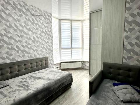 квартира по адресу Героев Небесной Сотни просп., 28