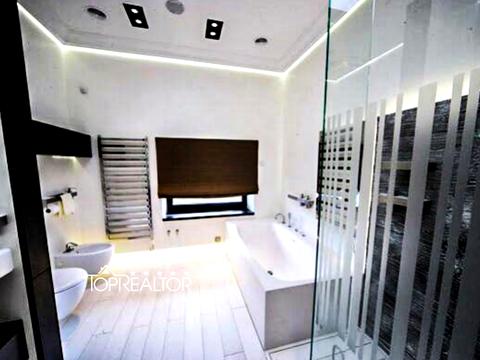 будинок за адресою Армійська