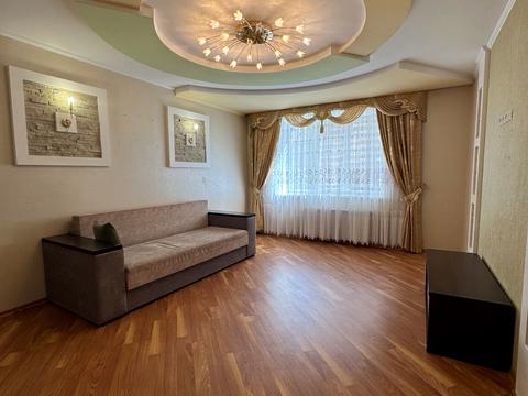 квартира по адресу Зодчих ул., 4