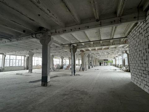 комерційна за адресою Лаврська вул. (Січневого Повстання), 14